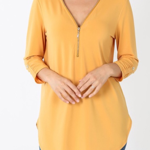 Zenana Outfitters Tops - NEW Zenana mustard yellow blouse.